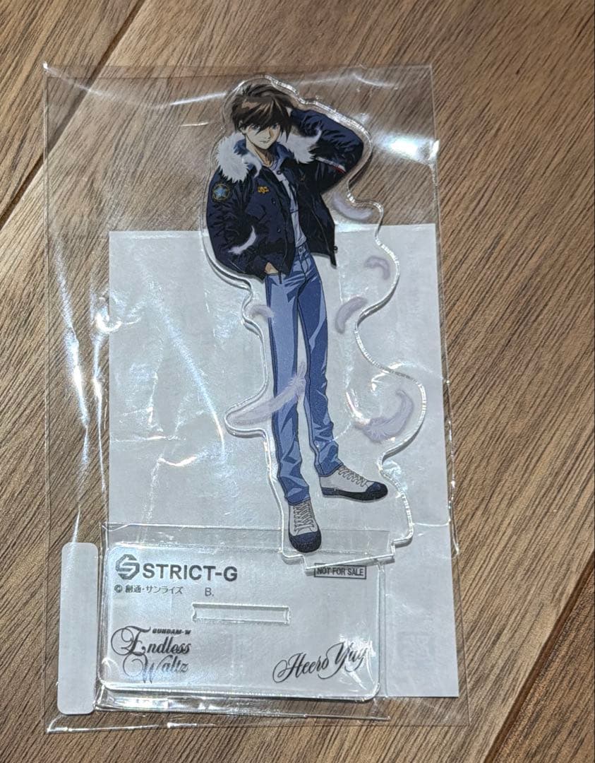 ガンダムW アクリルスタンド　非売品　購入特典　ヒイロ・ユイ　STRICT-G グッズ-スタンドポップ】新機動戦記ガンダムW つながるアクリル