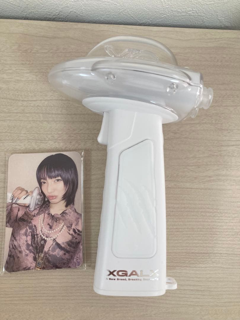 電池付き・トレカ未開封】XG OFFICIAL LIGHT STICK - メルカリ
