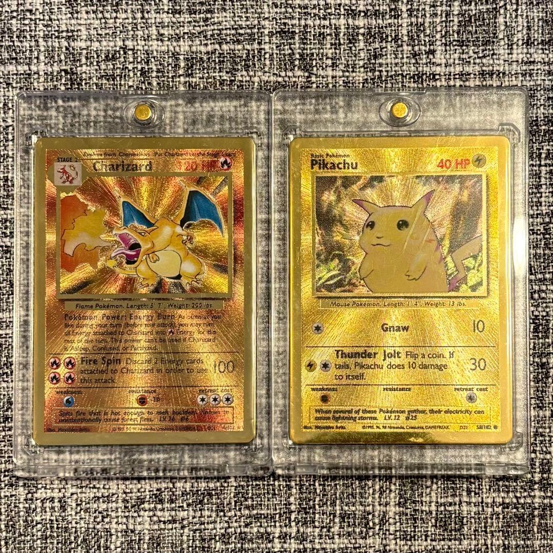 【海外版】ポケモン 25th メタルカード ピカチュウ & リザードン ポケモンカードゲーム 25thウルトラプレミアムコレクション メタル