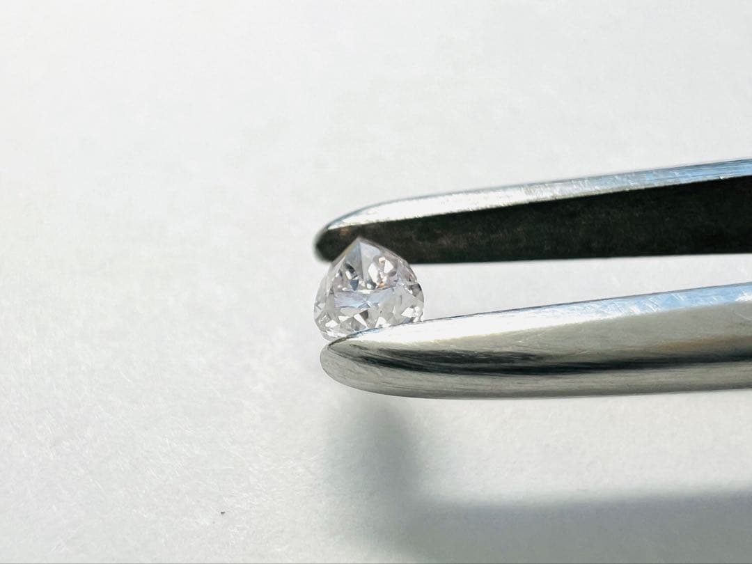 0.097ct 天然ピンクダイヤモンド LIGHT PURPLISH PINK