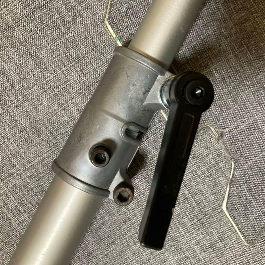 《2/2》 斜面用 エンジン 草刈機 （ 刈払い機 草刈り機 グラストリマー ）