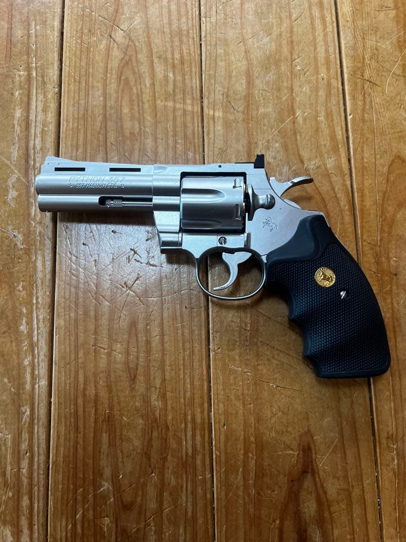 東京マルイ　パイソン357 4インチ TOKYO MARUI（東京マルイ） コルトパイソン.357マグナム4インチ