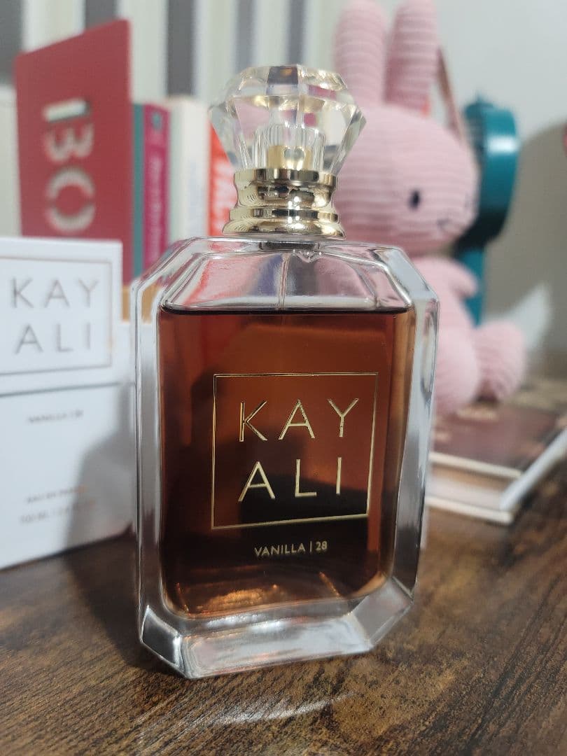Kayali vanilla カヤリ バニラ 100ml｜KAYALI VANILLA 28 カヤリバニラ