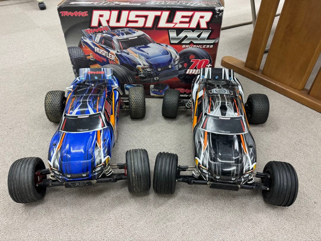 traxxasトラクサスRUSTLERvxlブラシレス2台パーツ多数アルミパーツ traxxasトラクサスRUSTLERvxlブラシレス2台パーツ多数アルミパーツ