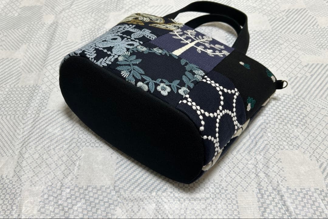 ハンドメイド ミナペルホネン パッチのオーバルトート(S) - メルカリ