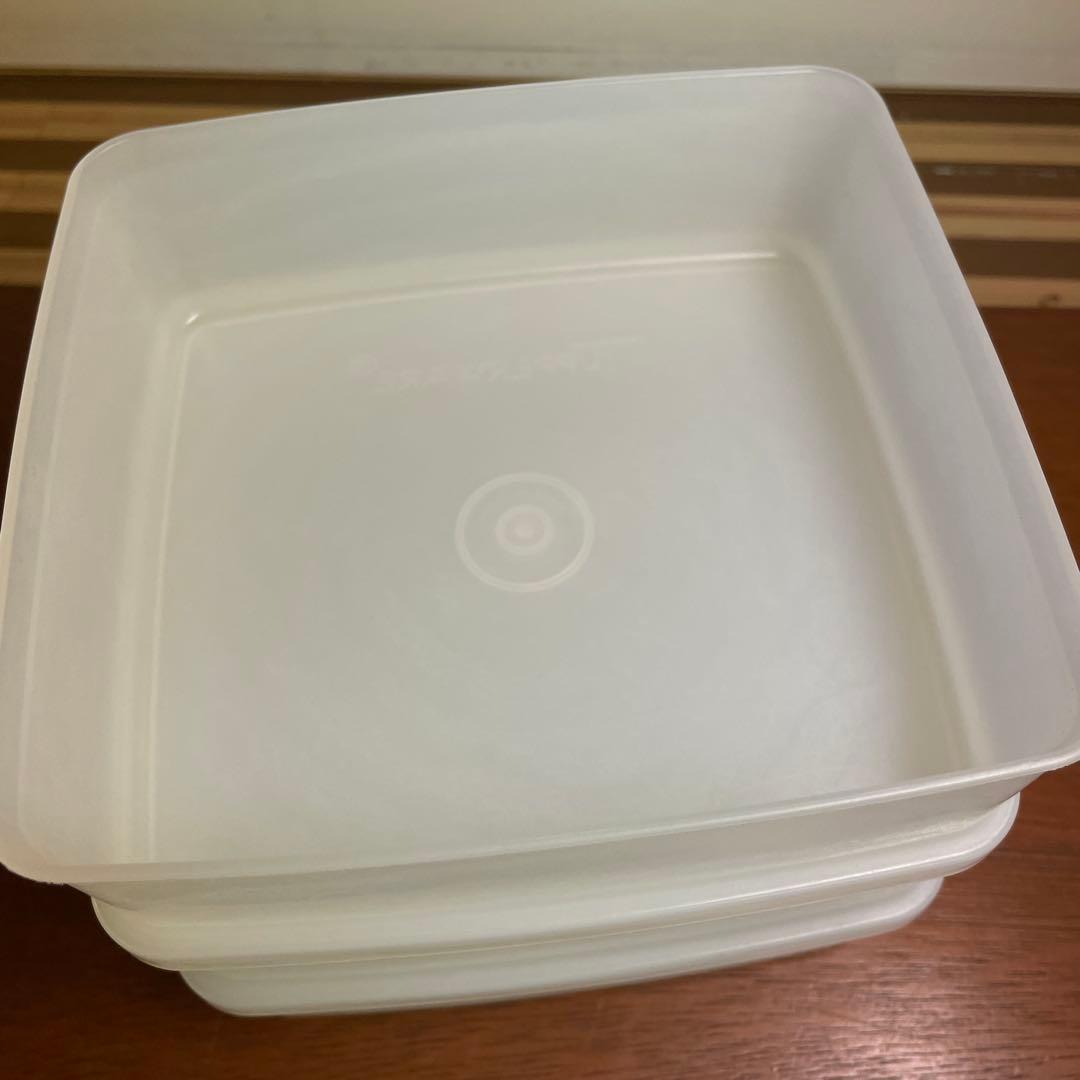 x_x様専用 Tupperware タッパーウェア おまけでもう一個 - メルカリ