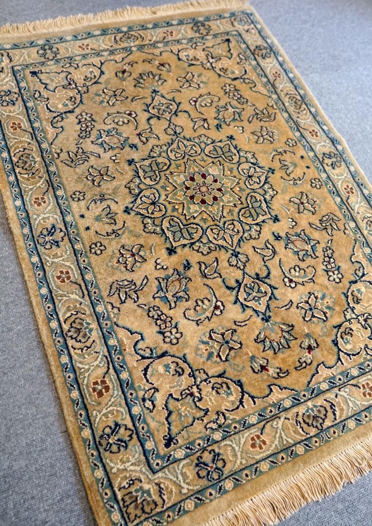 90×62cm 手織り ペルシャ絨毯 ナイン ヴィンテージラグ - メルカリ