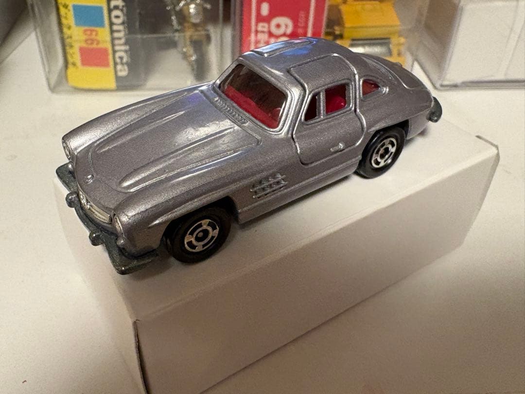 トミカ メルセデスベンツ 300SL 日本製 青箱シリーズ 白箱付き - メルカリ