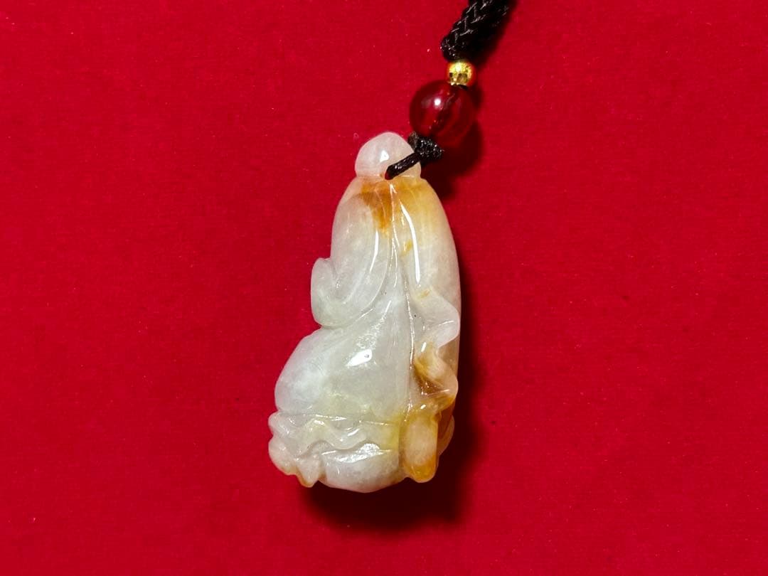 稀少品）白菜（百財）天然本黄翡翠 ー翡翠彫刻品 - メルカリ