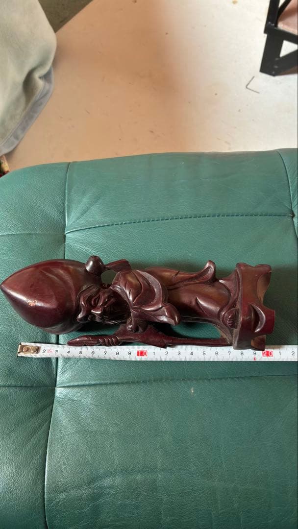 木製彫刻像 ダークブラウン 約20cm - メルカリ