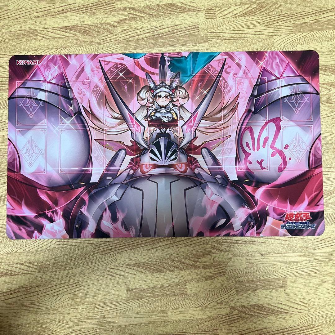 遊戯王 スタンドアップセンチュリオン プレイマット 中古 - メルカリ