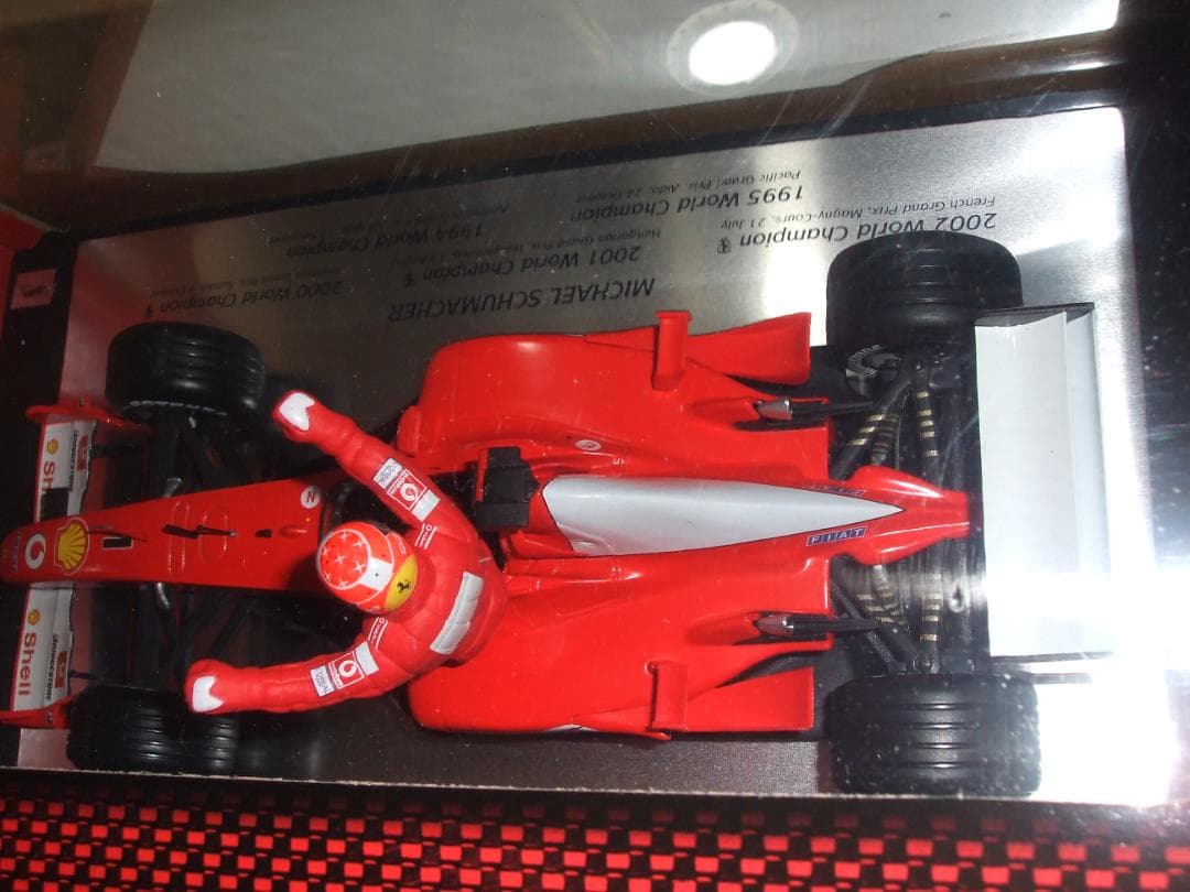 美品 ミハエル・シューマッハ 5年連続 WC 優勝記念 マテル 1／18