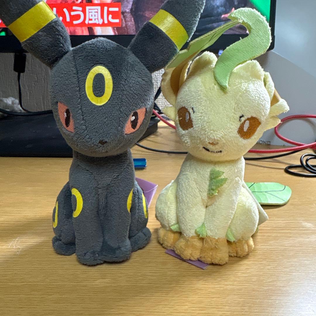 ブラッキー、リーフィアぬいぐるみ - メルカリ
