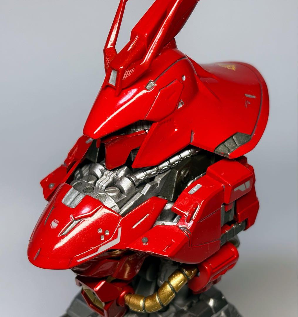 メカニカルバスト　サザビー　塗装済み　完成品 今月発売！メカニカルバスト「サザビー」メカディティールと発光