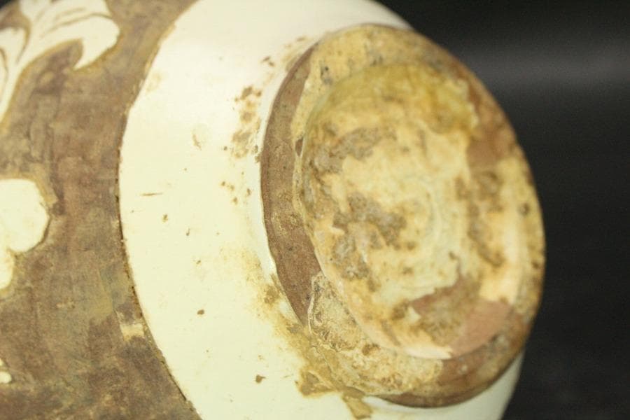 中国美術 磁州窯 十世紀後半 白磁掻落鳳紋水注 瓶 高23cm (LC248