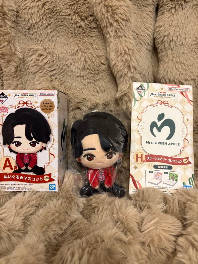 ミセス 一番くじ A賞 大森元貴 ぬいぐるみマスコット　おまけ付き Mrs. GREEN APPLE 一番くじ A賞 ぬいぐるみ 大森元貴 - メルカリ