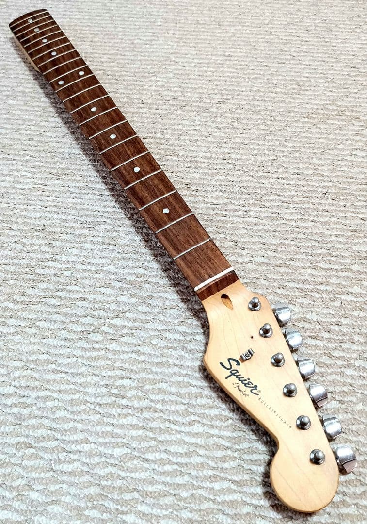 スクワイヤー　オリジナルペグ付属ストラトネック squier classic vibe ストラトのペグ: Squier by Fender Classic Vibe