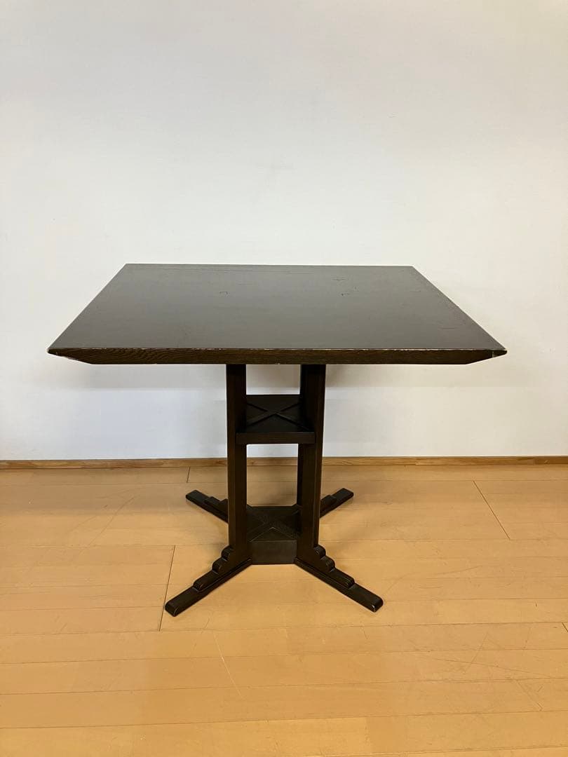 カフェテーブル　70×80×H68 円形カフェテーブル [直径60/70/80] | おしゃれな家具・インテリア通販