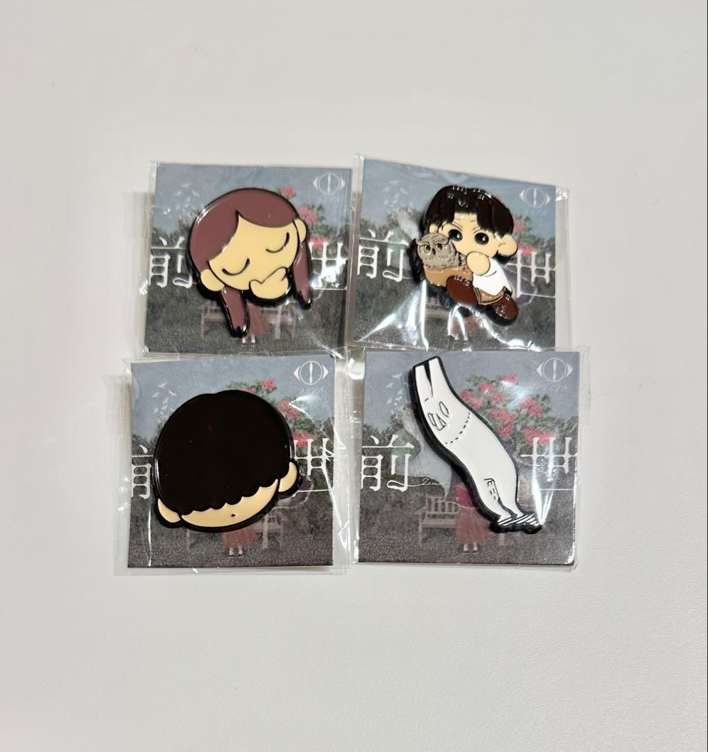 ヨルシカ 前世 ピンバッジ - メルカリ