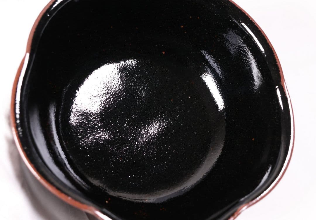 十三代 中里太郎右衛門 黒唐津 菓子鉢 花形 共箱 陶芸 陶磁器【MB79