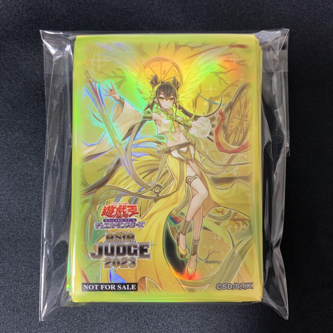 未使用 オオヒメの御巫 2023 ASIA JUDGE スリーブ 70枚 遊戯王 遊戯王 公式 御巫 スリーブ 70枚 未開封 2023 Asia Judge