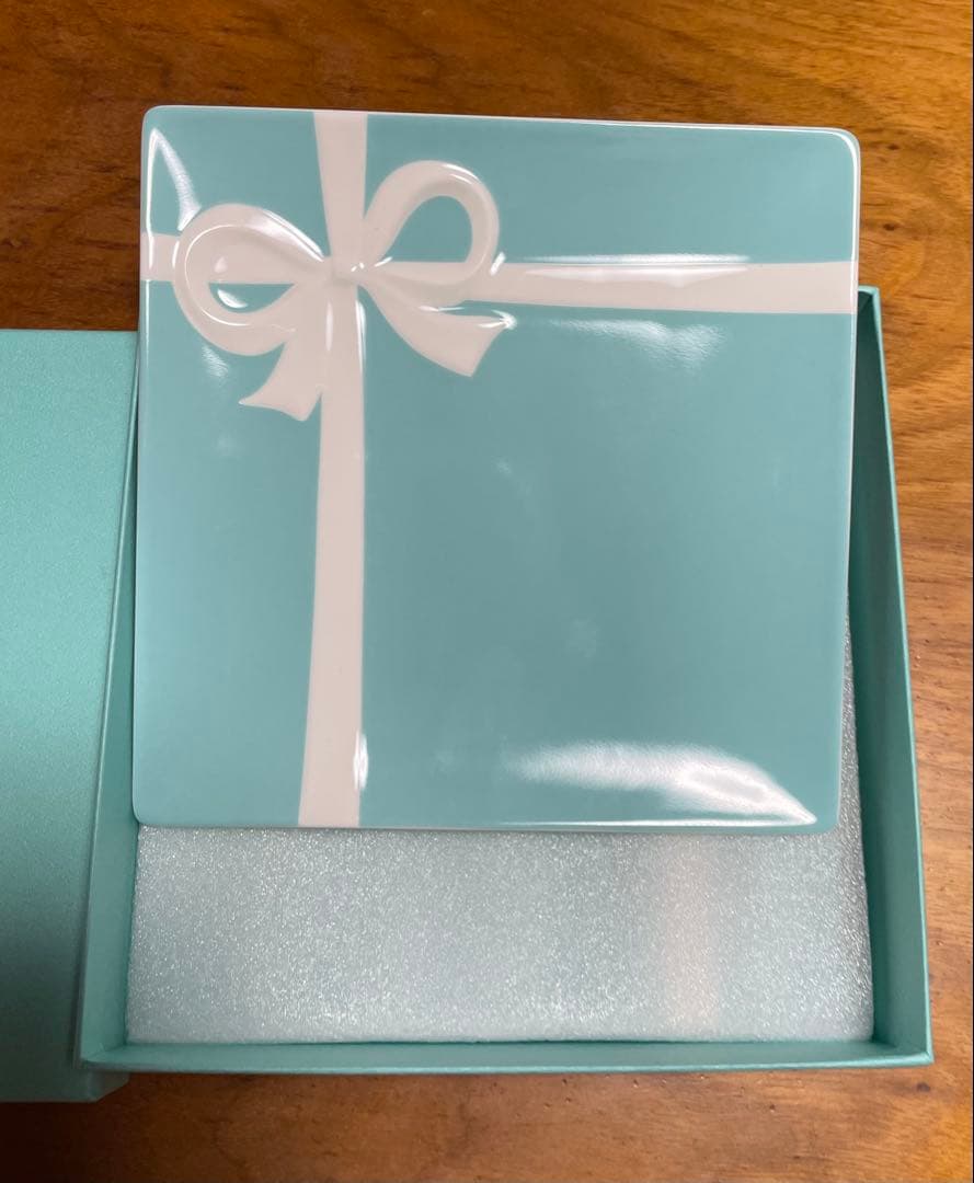 ティファニー　ブルー　リボン　ボウ　スクエア　プレート　皿　2枚　Tiffany TIFFANY & Co. (ティファニー) スクエアプレート ブルーリボン 25cm
