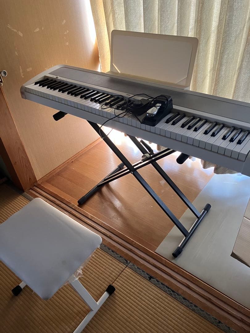 KORG ホワイト　B1 DIGITAL PIANO デジタルピアノ B1 - DIGITAL PIANO | KORG (Japan)