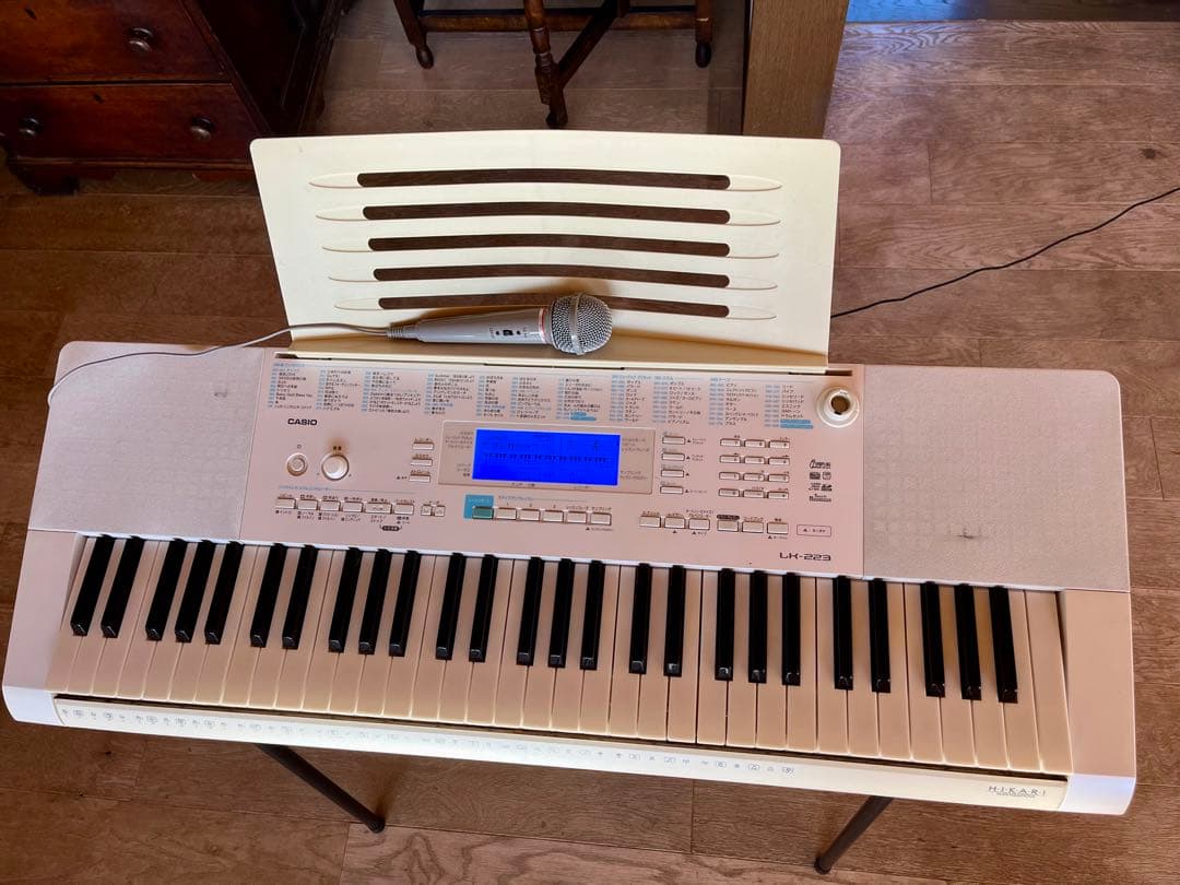 カシオ 光ナビゲーションキーボード LK-223 純正スタンド付き CASIO