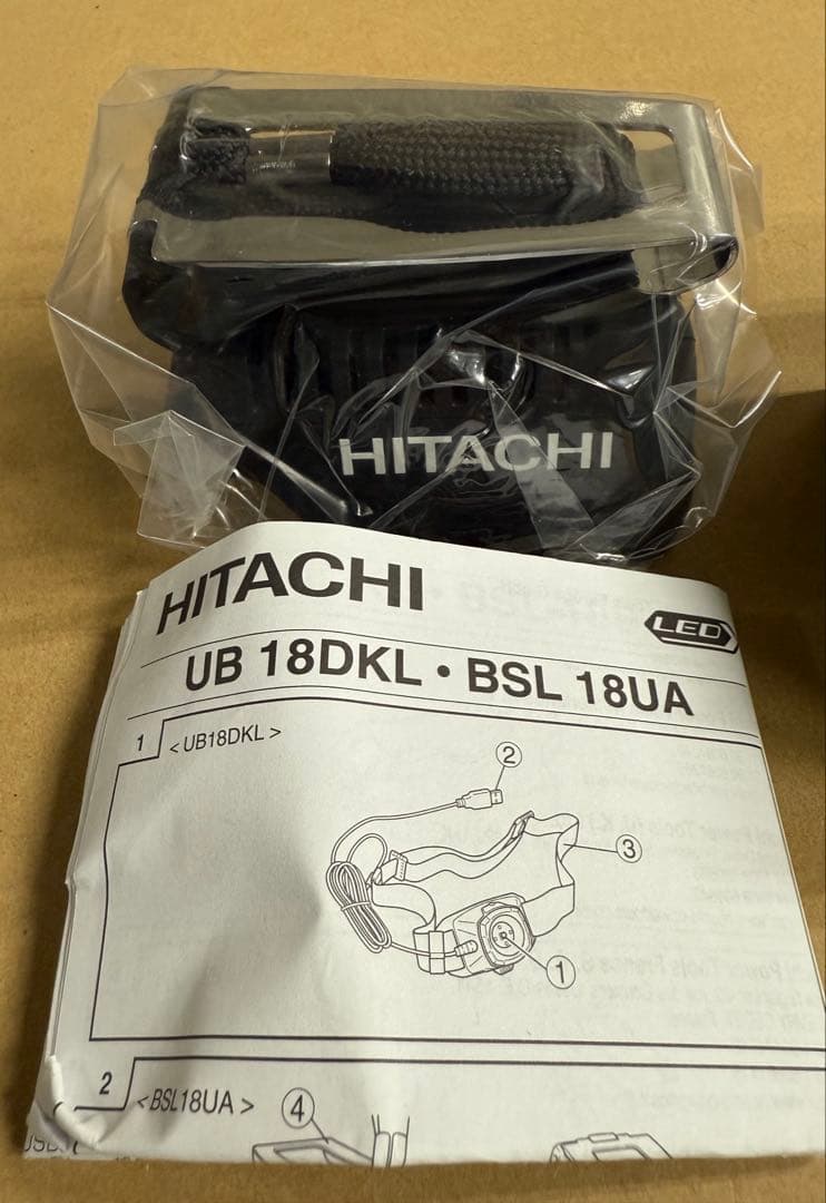Hitachi Koki空調服UJ 1810DVA M コードレスUSBアダプタ