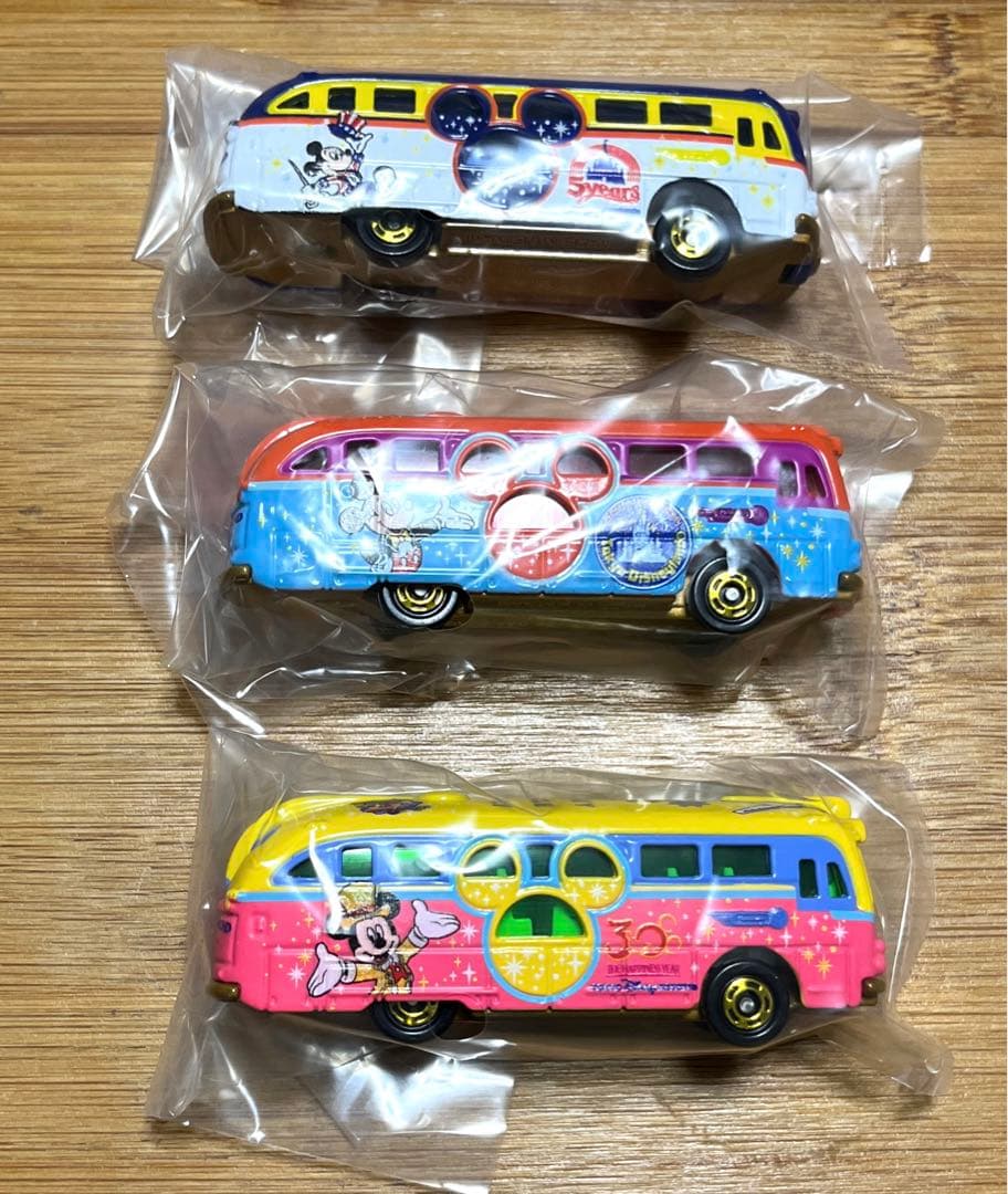 ディズニー ✨40周年 トミカ ビークルコレクション ディズニー トミカ 40周年 ビークル コレクション リゾートクルーザー