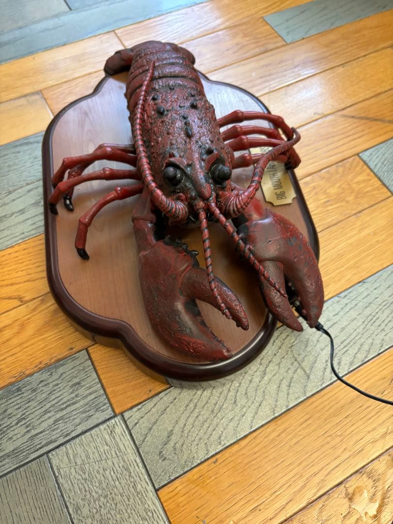 ロブスターの歌って踊るおもちゃ　BIG MOUTH LARRY LOBSTER Yahoo!オークション - 未使用 MOION ACTIVATED 歌うロブスター Big Mou