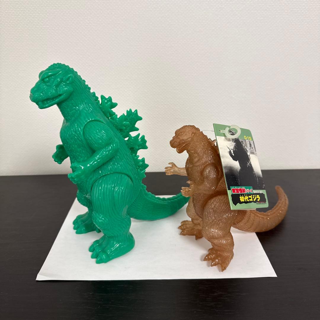コ*店様 US TOYS マーミット　バンダイ　ゴジラ　1954 2体セット Amazon.com: Bandai Japan Movie Monster Series: Original 1954