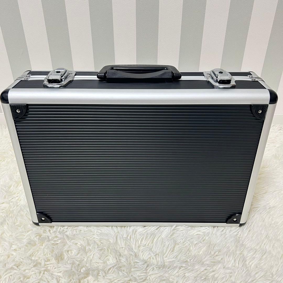 新品 ドリームボックス ベイブレードXアタッシュケース ロゴプレート黒