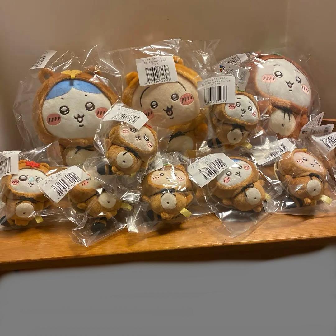 新品未使用！ちいかわたぬきだもんくじB賞3種Ｃ賞8種コンプリートセット計11個。 ちいかわ たぬきだもんくじ」の商品ラインナップが公開！ - GAME Watch