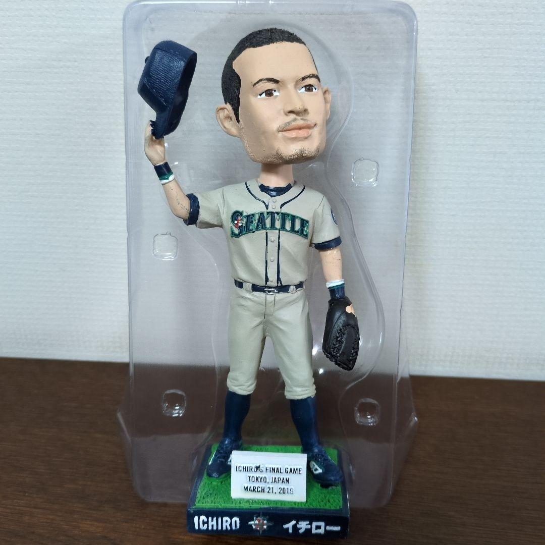 イチロー引退記念ボブルヘッド　限定品Tシャツ付 MLB 2025 アメリカ野球殿堂入り記念 イチロー ボブルヘッド レーザー