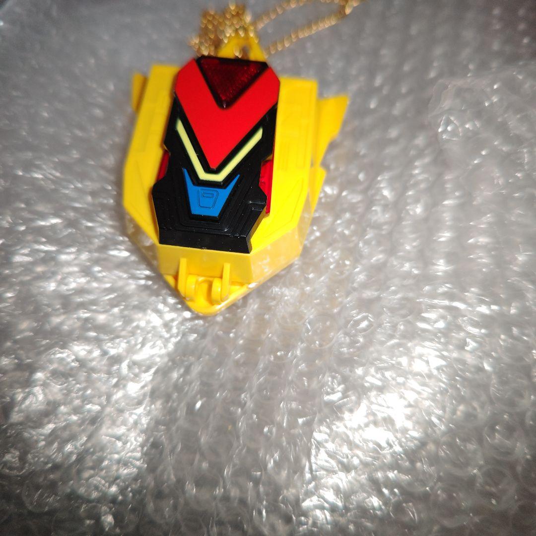 地球戦隊ファイブマン Vチェンジャーコンパクト シール未使用 現状品