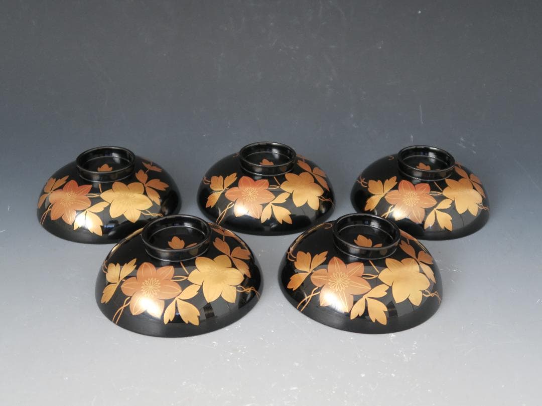 輪島塗】鉄仙蒔絵 吸物椀 黒塗 五客揃 天然木 共箱 - メルカリ
