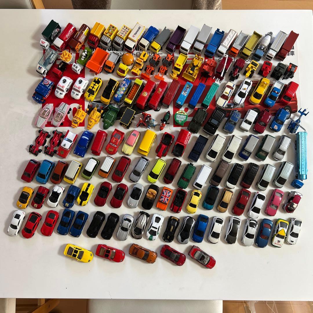 トミカ　149台　まとめ売り　(ジャンク品含む) トミカ ミニカー (ゴミ収集車など 9台まとめ売り！)ジャンク扱い