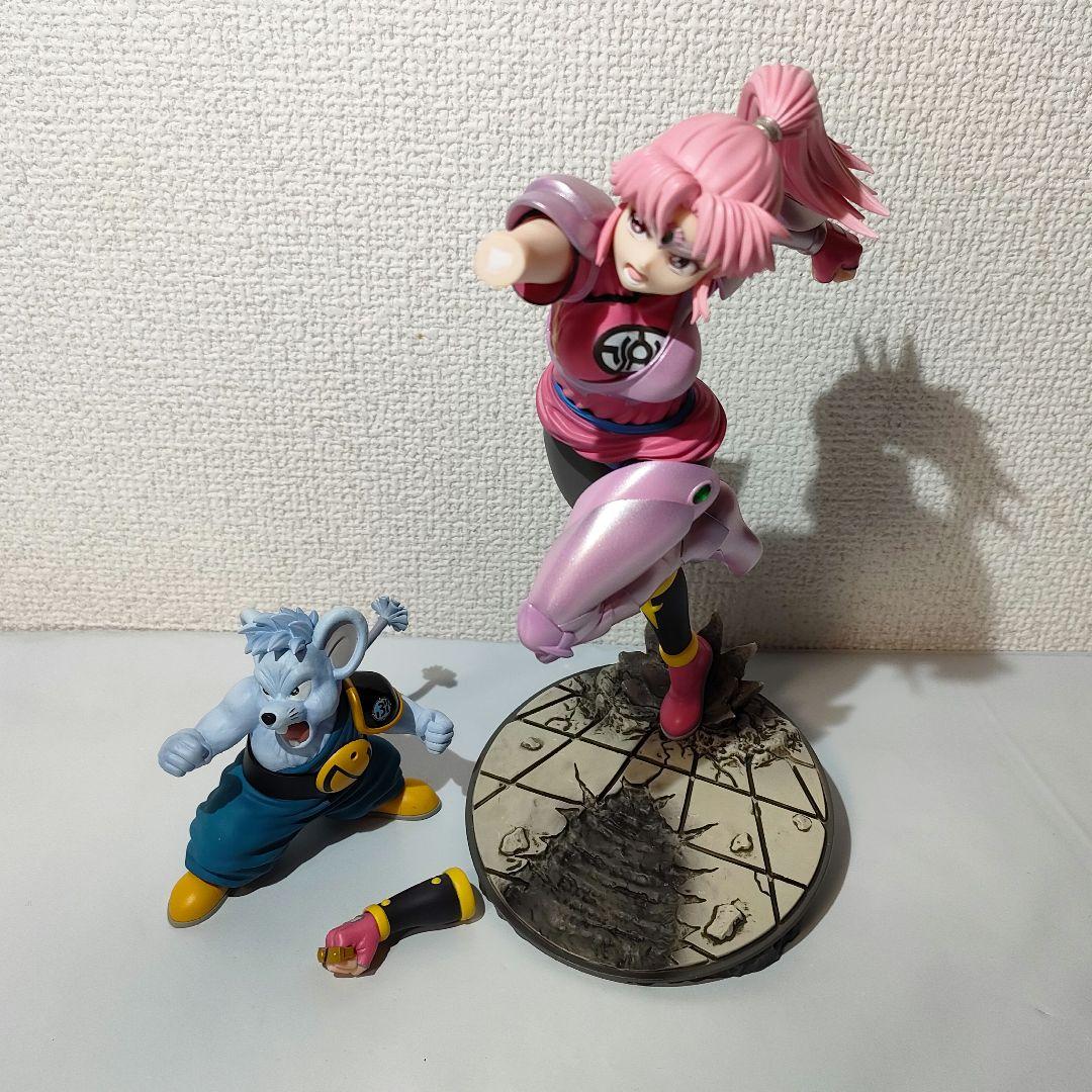 ☆　コトブキヤ　artfx　ダイの大冒険フィギュア　チウ　マァム　腕破損有り　☆ 新商品情報】 『ドラゴンクエスト ダイの大冒険』より「ARTFX J マァム