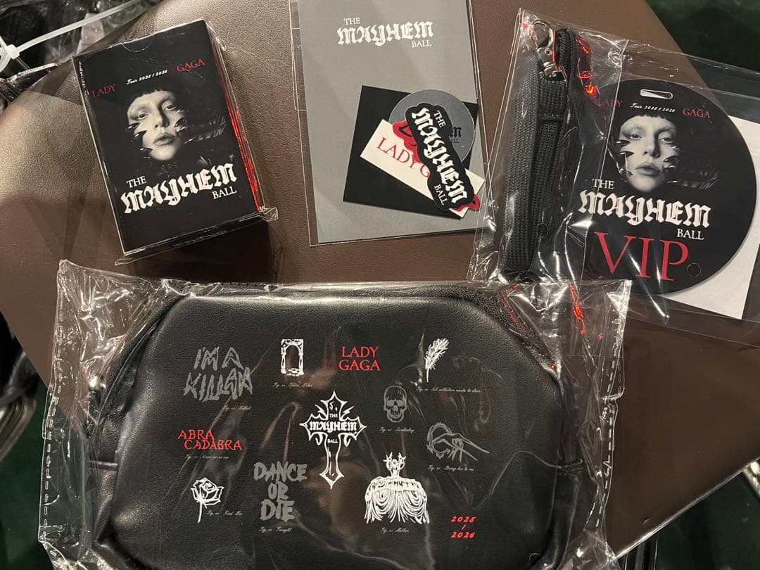 LadyGaga VIP Silver MAYHEM Ball VIP限定グッズ - メルカリ