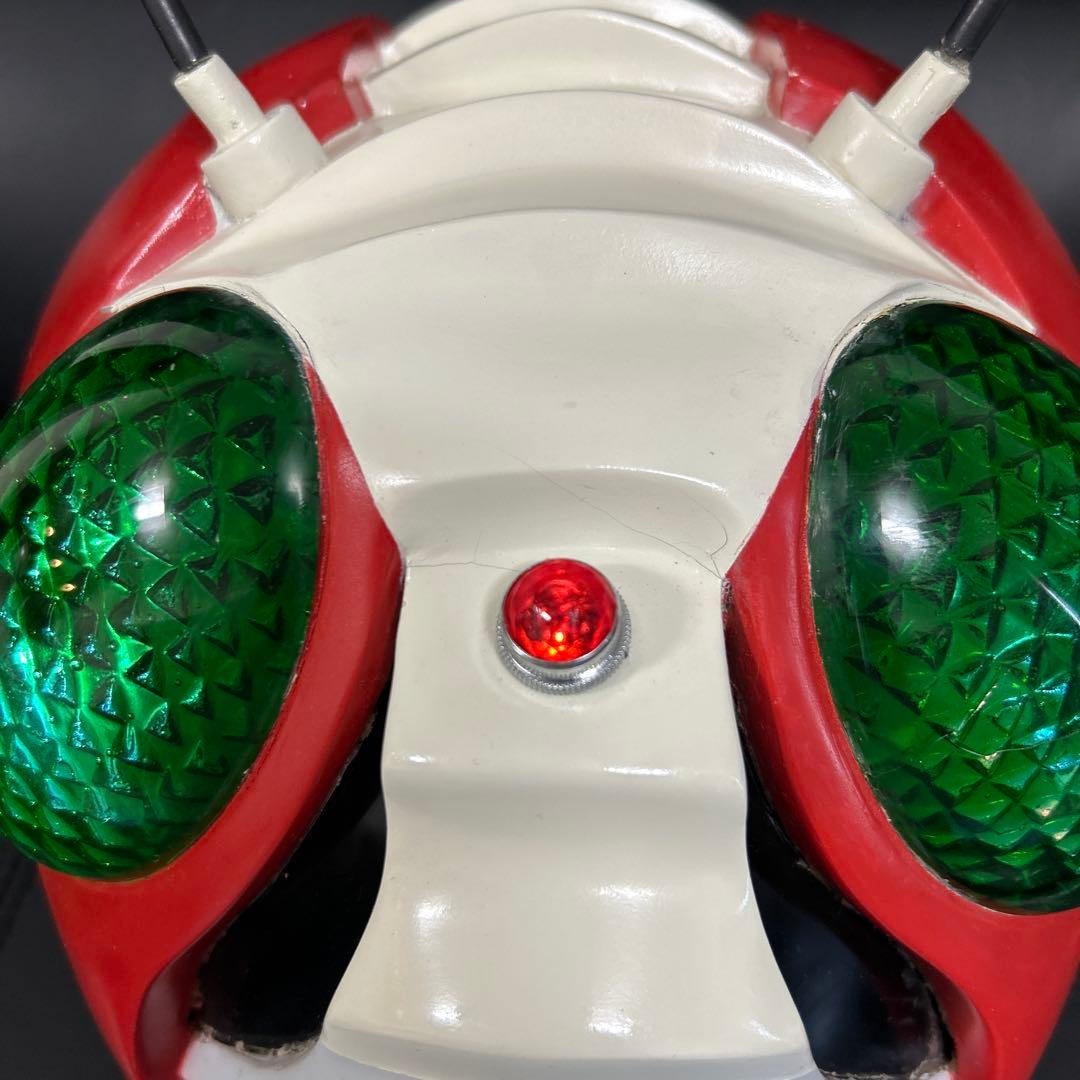 仮面ライダーV3 1/1スケール マスク 発光あり レトロ - メルカリ