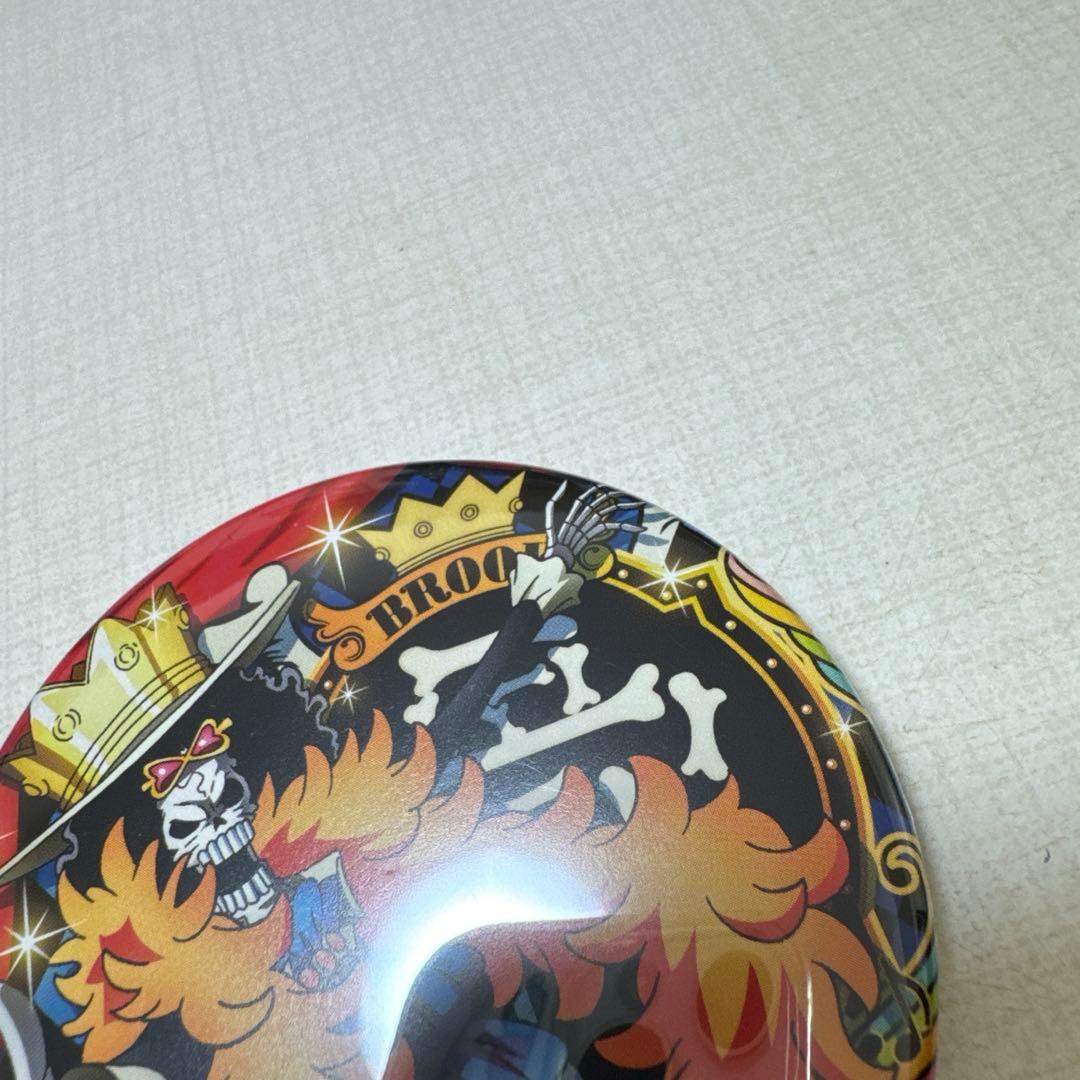 ワンピースタワートンガリ缶バッジ ブルック2種&20周年缶バッジ他