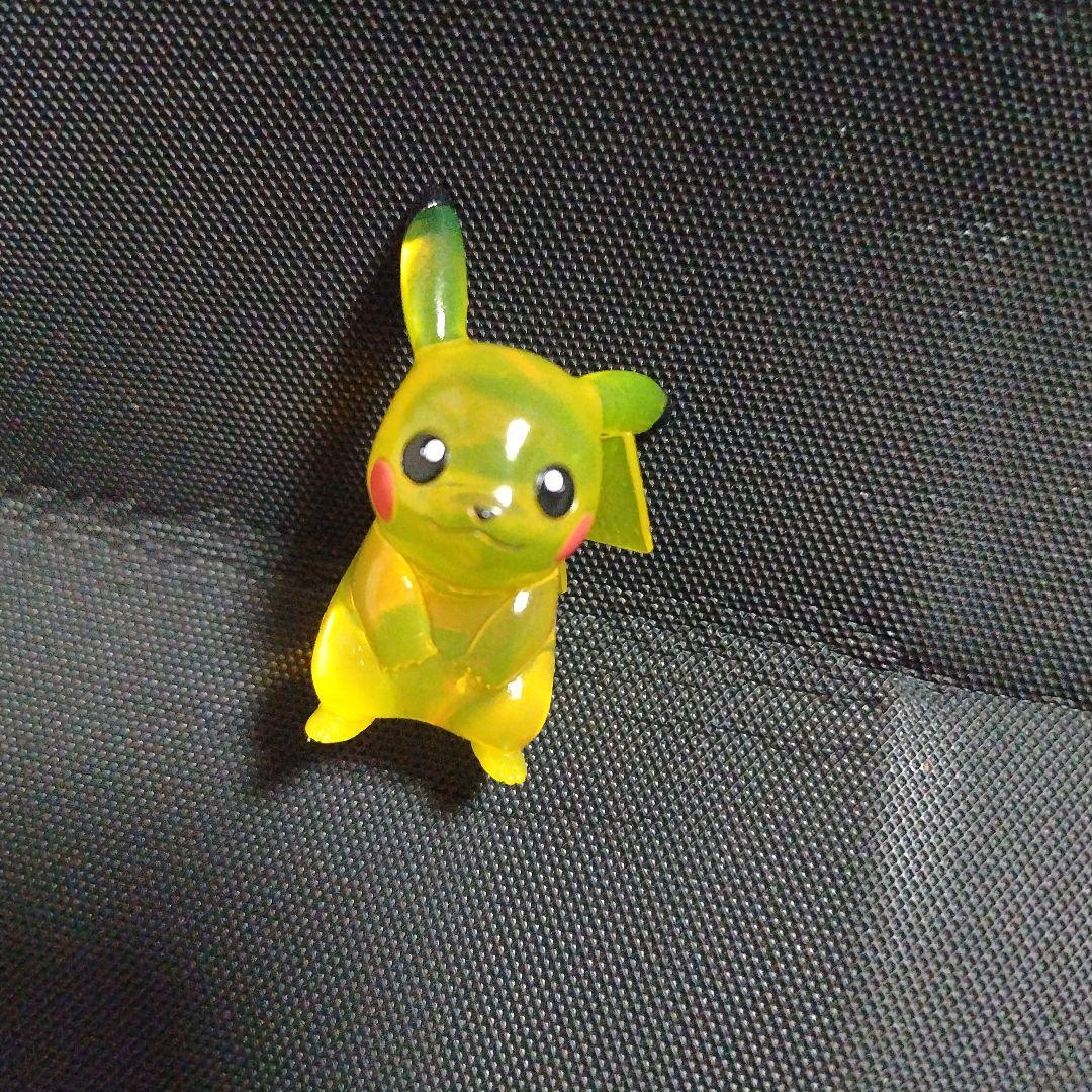 希少 ポケモン モンコレ ピカチュウ 劇場限定 クリアVer. 激レア品
