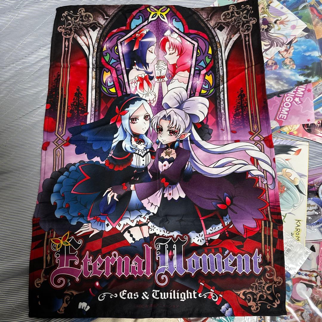 Eternal Moment 布ポスター プリティストア限定 プリティストアプリキュアB2布ポスターOff-Whiteの通販 by toppocat