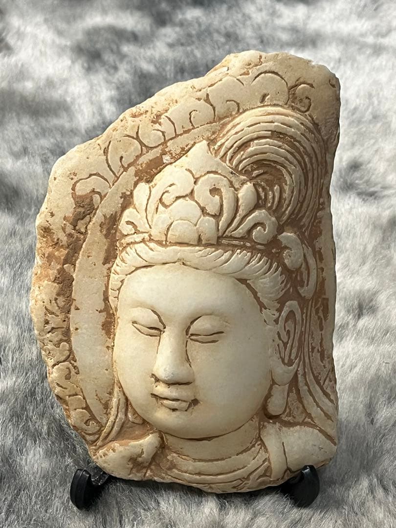 白玉　石　中国　万里長城　石彫刻 仏像 石造観音 仏頭 古美術 置物 彫刻 仏頭 文化遺産オンライン