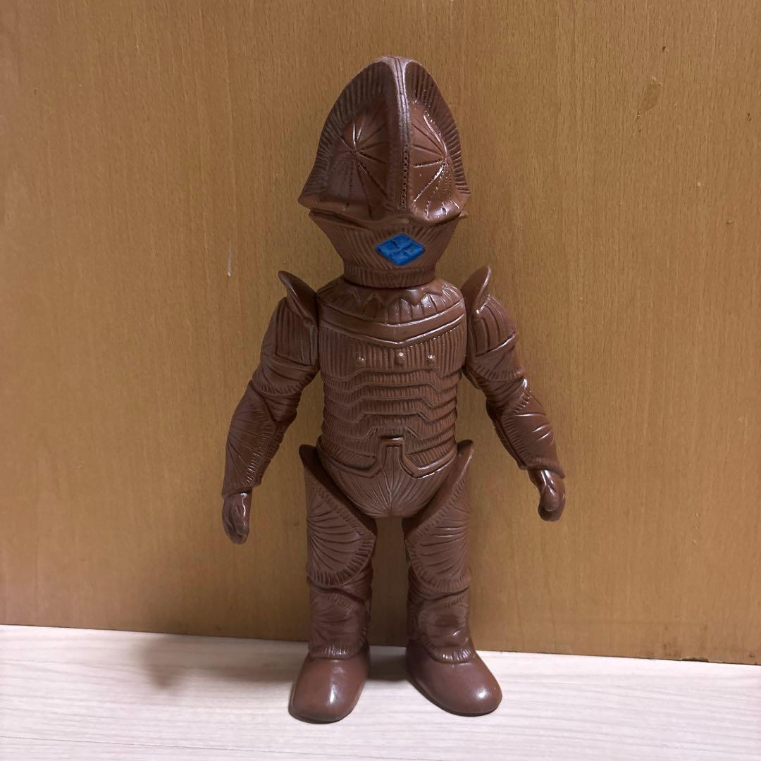 ウルトラマンシリーズ 怪獣 フィギュア　ブルマァク　ボーグ星人　当時もの Yahoo!オークション -「ボーグ星人 ソフビ」の落札相場・落札価格