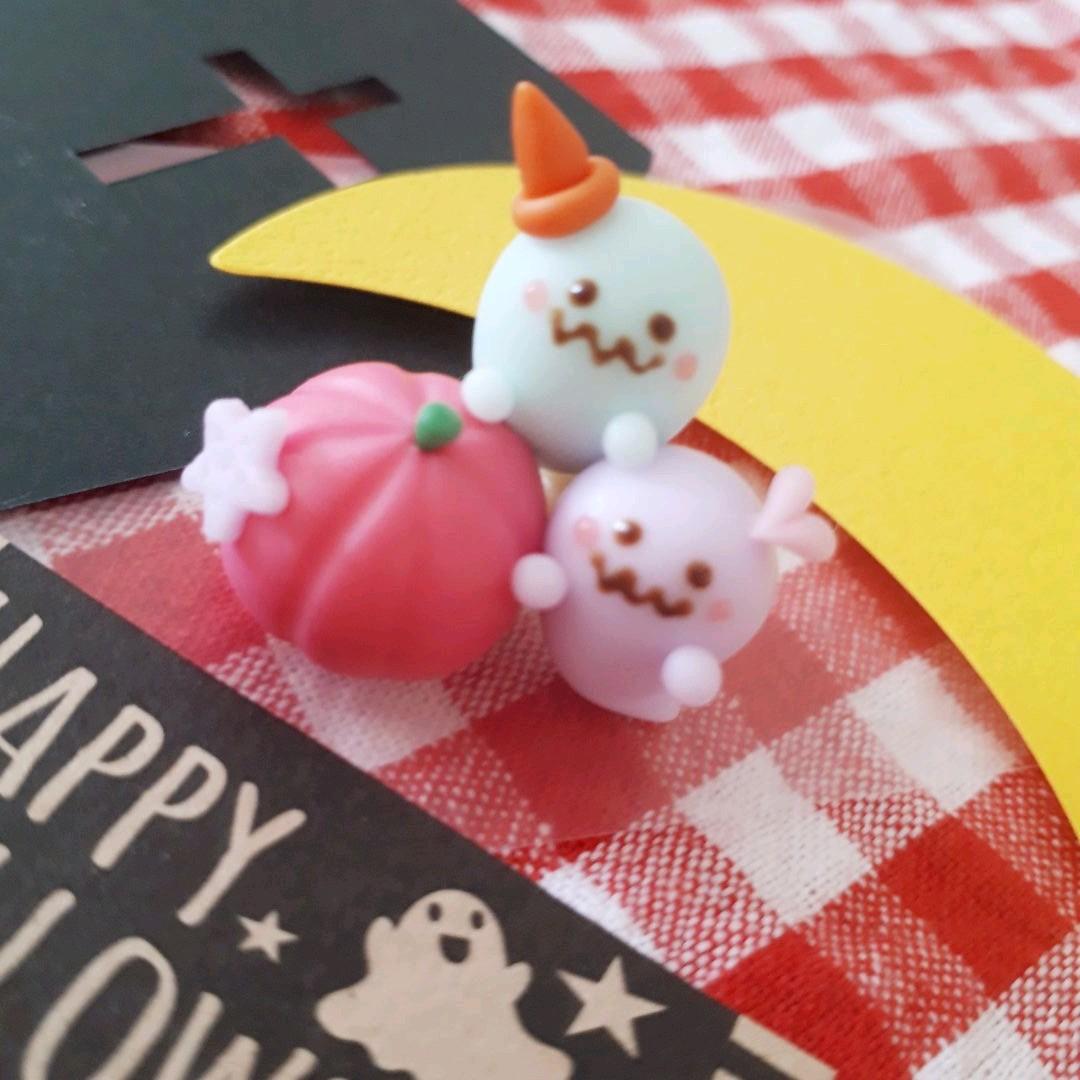 カラフルおばけちゃん&カボチャ ヘッドホンおばけちゃんソフビ[PURPLE] | ななしのおばけちゃん