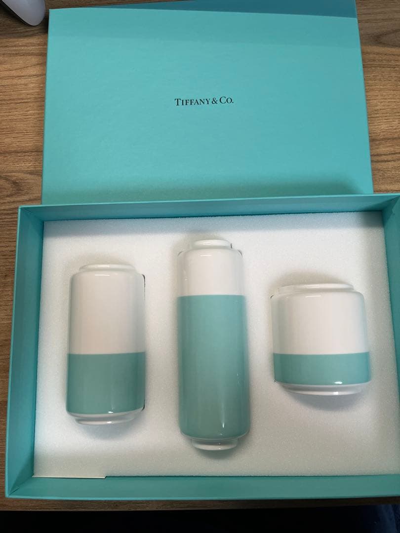 ティファニー　陶器 3個セット Amazon.co.jp: ティファニー トイズ食器3点セット tiffany-93 : ホーム