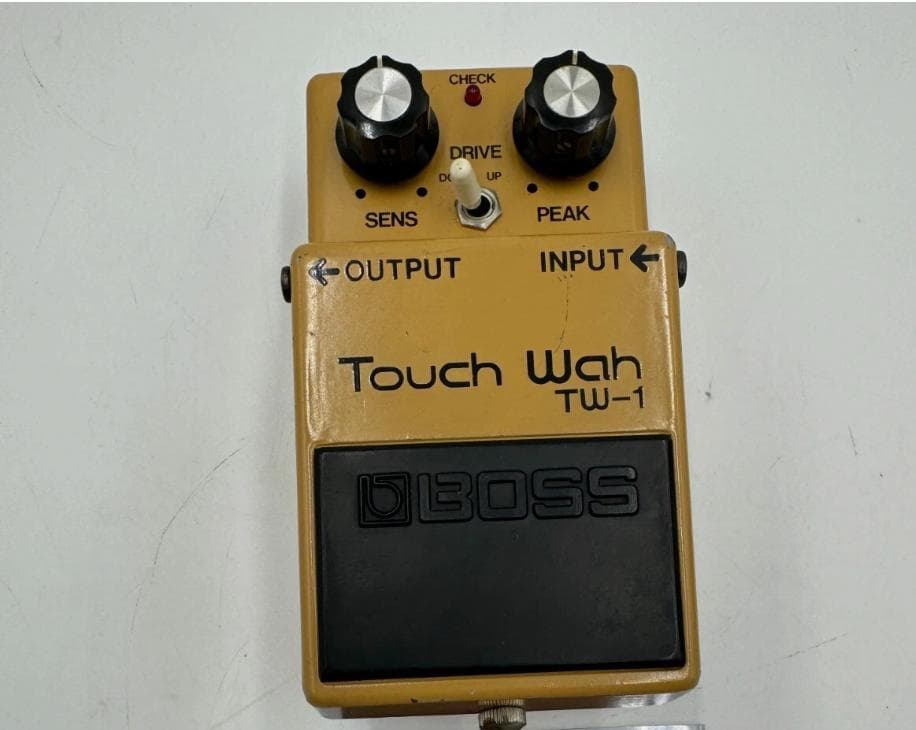BOSS TW-1 銀ネジ スケルトンスイッチ BOSS TW-1 T Wah 日本製ACA仕様 1980年代製 銀ネジ 買取りました
