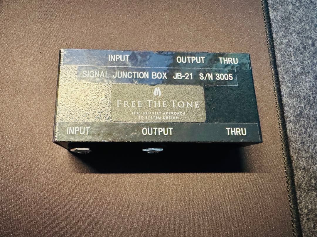 ギター Free The Tone SIGNAL JUNCTION BOX JB-21 Exploring Free The Tone's High-Quality Junction Box / SIGNAL